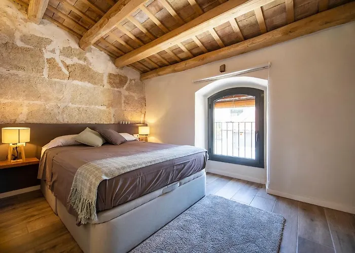 Ku Casa de Férias Banyoles